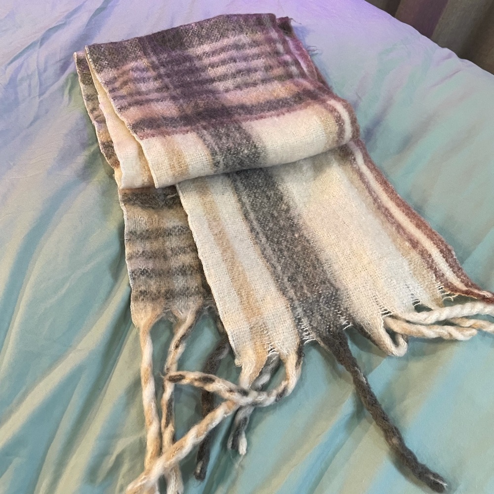 Abercrombie Blanket scarf
